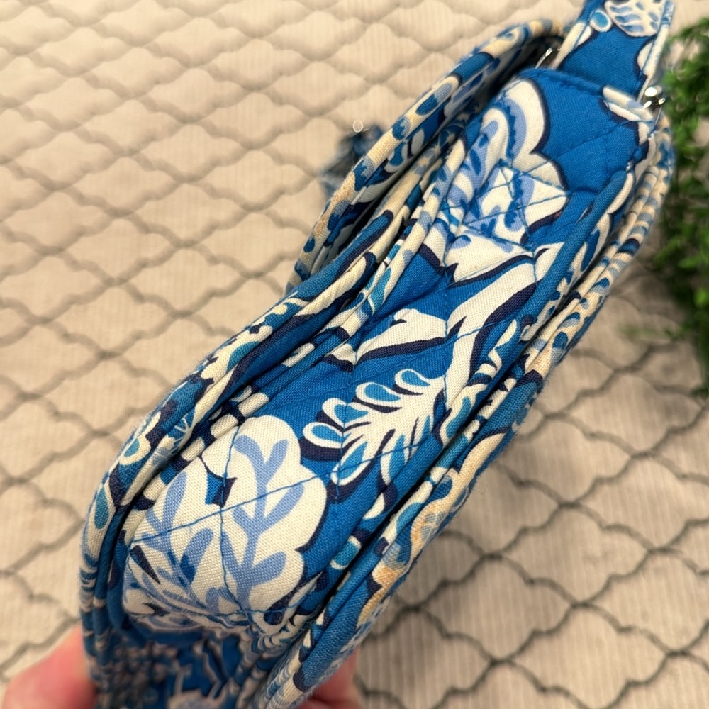 Vera Bradley crossbody bag - Picture 9 of 11